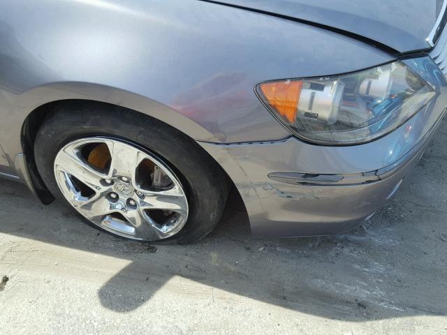 JH4KB16575C005552 - 2005 ACURA RL ნაცრისფერი ფოტო 9