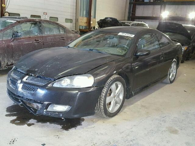 4B3AG52H13E069318 - 2003 DODGE STRATUS R/ BLACK photo 2