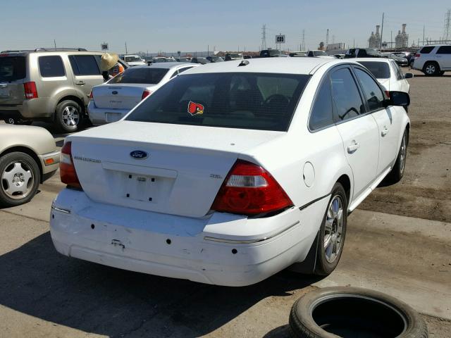 1FAHP24197G123493 - 2007 FORD FIVE HUNDR WHITE photo 4