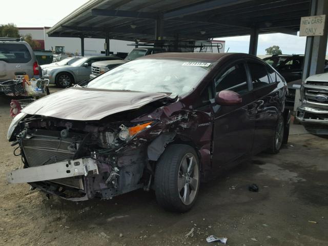 JTDKN3DU6D5592795 - 2013 TOYOTA PRIUS BROWN photo 2