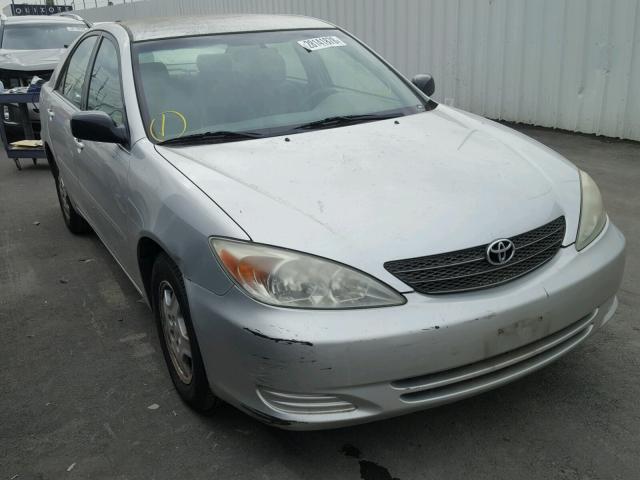 4T1BF32K32U505562 - 2002 TOYOTA CAMRY LE SILVER photo 1
