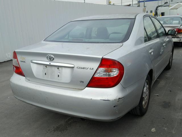 4T1BF32K32U505562 - 2002 TOYOTA CAMRY LE SILVER photo 4