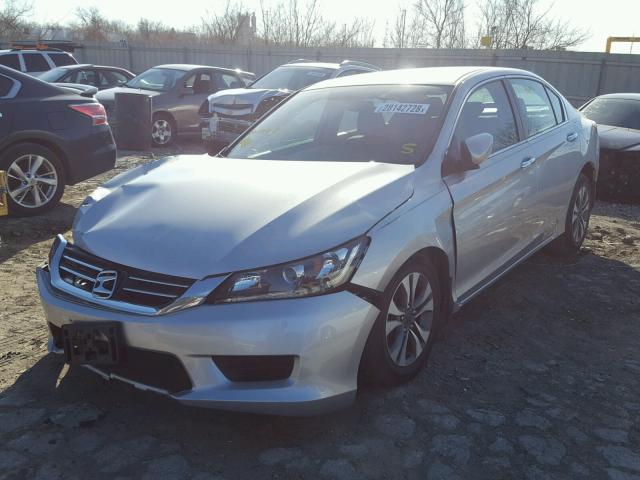 1HGCR2F37EA152585 - 2014 HONDA ACCORD LX SILVER photo 2