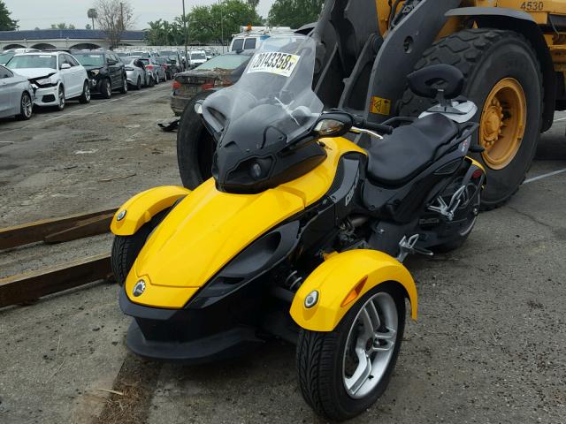 2BXJACA198V000503 - 2008 CAN-AM SPYDER ROA YELLOW photo 2