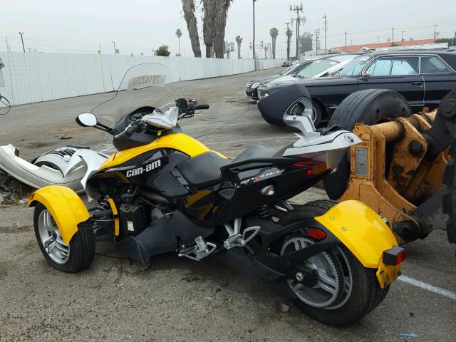 2BXJACA198V000503 - 2008 CAN-AM SPYDER ROA YELLOW photo 3