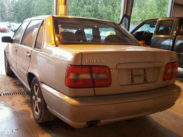 YV1LS61J3Y2634981 - 2000 VOLVO S70 BASE SILVER photo 3