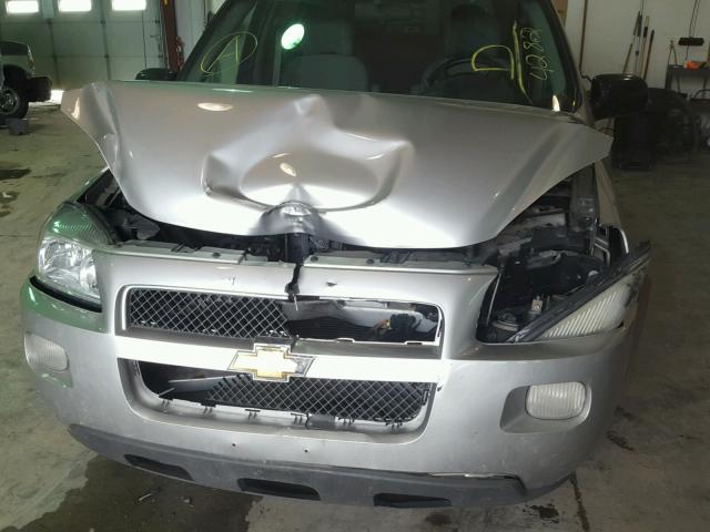 1GNDV23L85D204282 - 2005 CHEVROLET UPLANDER L 银色 照片 7
