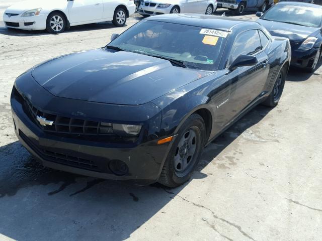 2G1FA1ED2B9142070 - 2011 CHEVROLET CAMARO LS BLACK photo 2