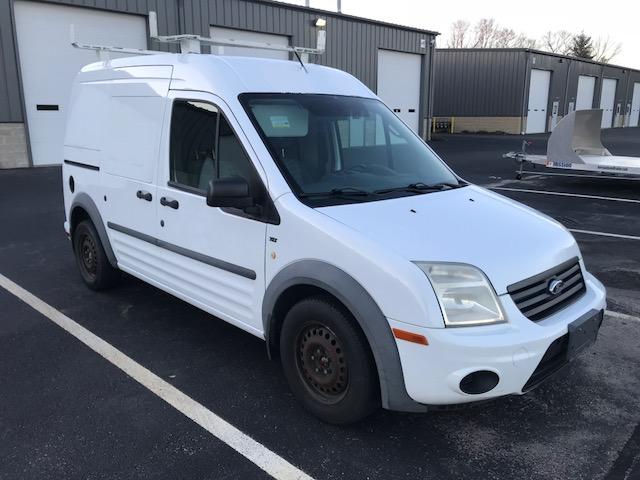 NM0LS7DN0AT022633 - 2010 FORD TRANSIT CO WHITE photo 2