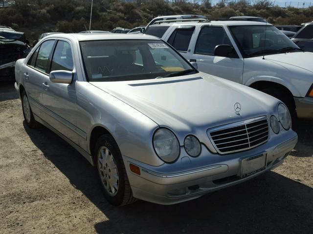 WDBJF82J81X055536 - 2001 MERCEDES-BENZ E 320 4MAT SILVER photo 1