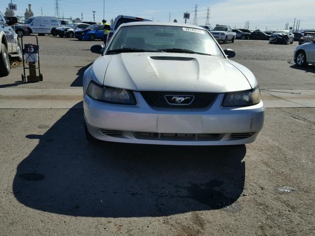 1FAFP40422F133204 - 2002 FORD MUSTANG SILVER photo 9