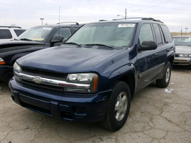 1GNDT13S232156343 - 2003 CHEVROLET TRAILBLAZE BLUE photo 2