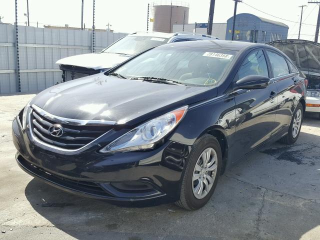 5NPEB4AC3BH103127 - 2011 HYUNDAI SONATA GLS BLACK photo 2