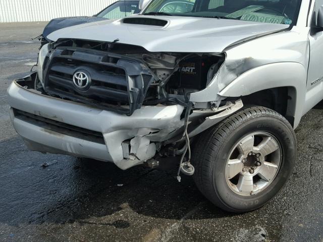 3TMJU62N58M067416 - 2008 TOYOTA TACOMA DOU SILVER photo 9