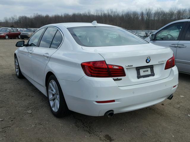 WBA5B3C53FD540210 - 2015 BMW 535 XI Blanc photo 3