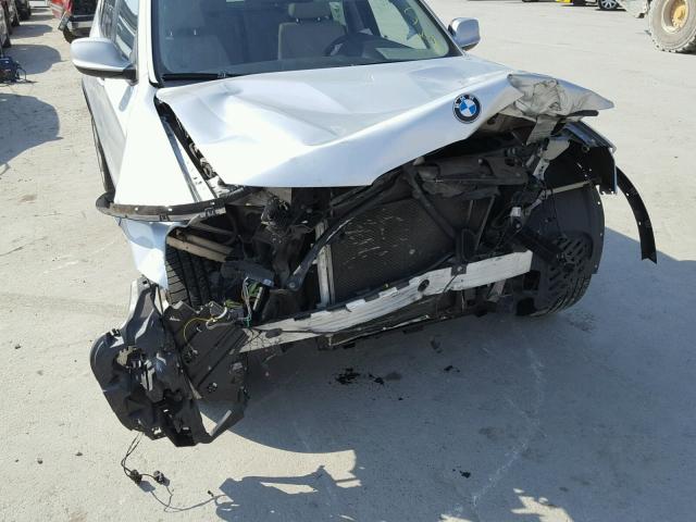 5UXWX5C54BL710027 - 2011 BMW X3 XDRIVE2 Srebrny zdjęcie 9