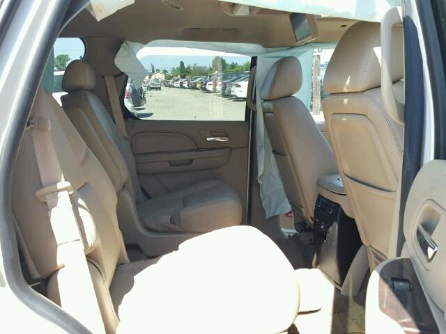 1GYFK23279R258385 - 2009 CADILLAC ESCALADE L WHITE photo 6