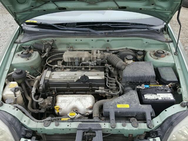 KMHCF35C83U267895 - 2003 HYUNDAI ACCENT L GREEN photo 7