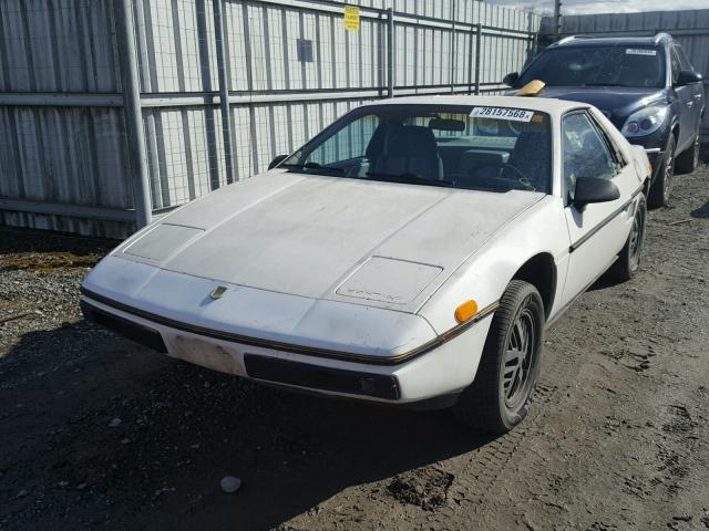 1G2AF37R8EP244622 - 1984 PONTIAC FIERO SE WHITE photo 2