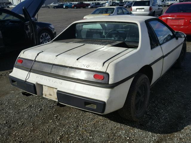 1G2AF37R8EP244622 - 1984 PONTIAC FIERO SE WHITE photo 4