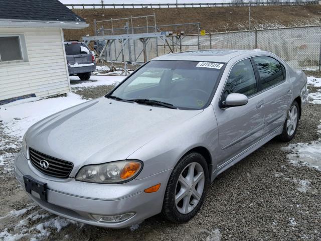 JNKDA31AX2T003270 - 2002 INFINITI I35 SILVER photo 2