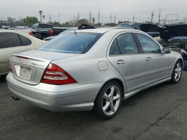 WDBRF40J65F656101 - 2005 MERCEDES-BENZ C 230K SPO SILVER photo 4