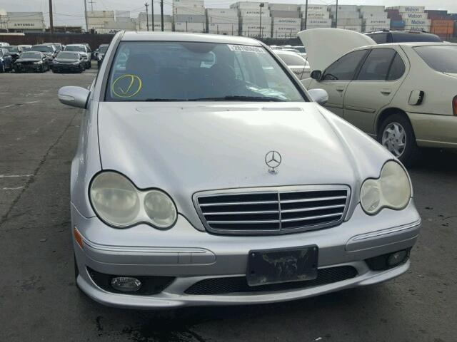 WDBRF40J65F656101 - 2005 MERCEDES-BENZ C 230K SPO SILVER photo 9