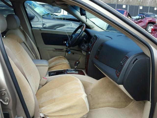 1GYEE637150157282 - 2005 CADILLAC SRX BEIGE photo 5