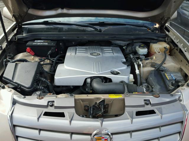 1GYEE637150157282 - 2005 CADILLAC SRX BEIGE photo 7