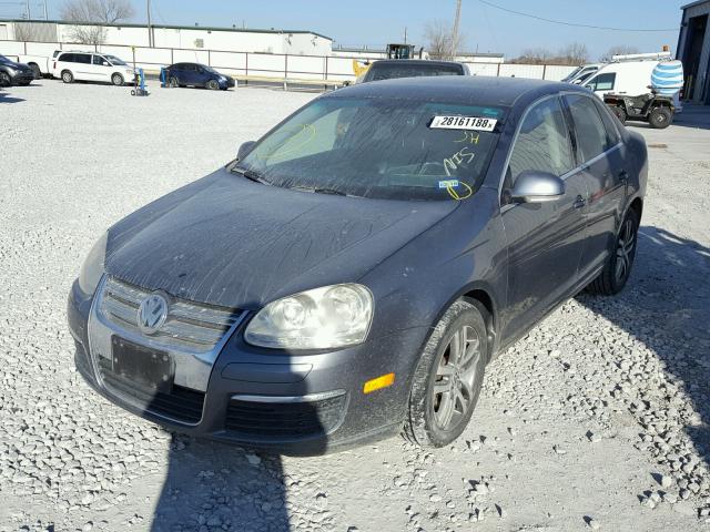 3VWSF71K45M622621 - 2005 VOLKSWAGEN NEW JETTA CHARCOAL photo 2