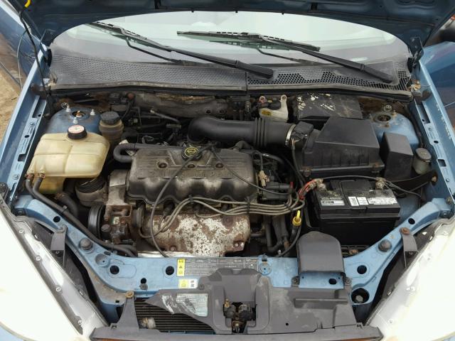 1FAFP34P5YW147928 - 2000 FORD FOCUS SE BLUE photo 7