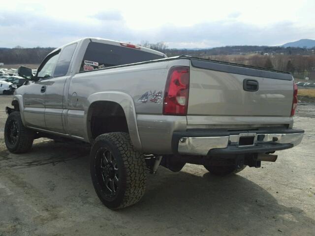 1GCHK29U83E345749 - 2003 CHEVROLET SILVERADO BEIGE photo 3