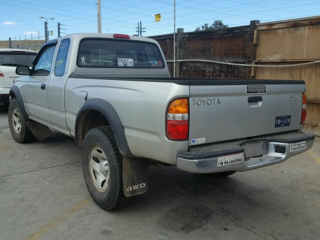 5TEWN72N84Z421077 - 2004 TOYOTA TACOMA XTR SILVER photo 3