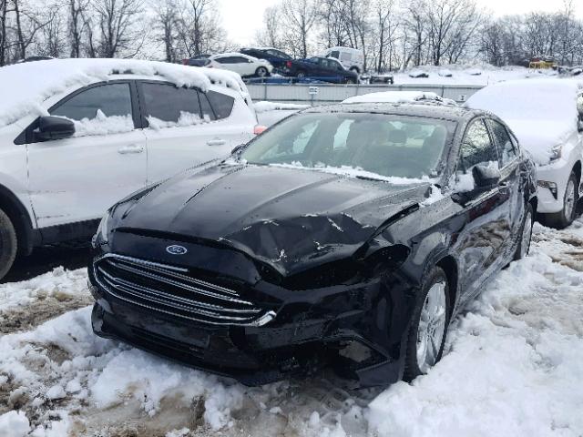 3FA6P0LU4JR127913 - 2018 FORD FUSION SE BLACK photo 2