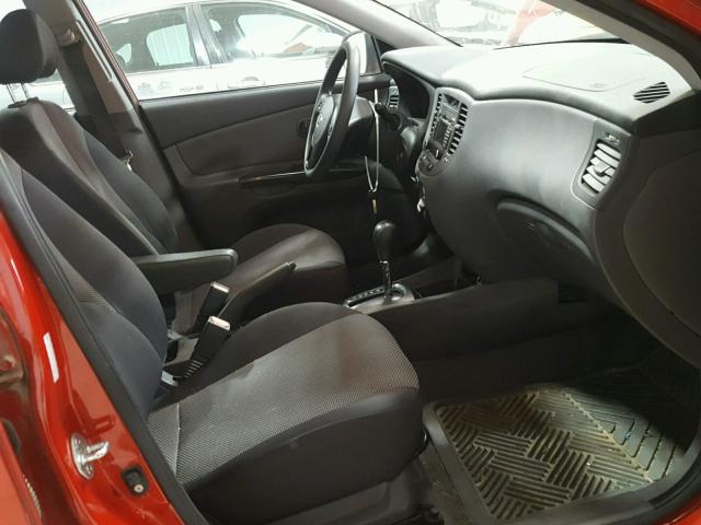 KNADH4A38A6684396 - 2010 KIA RIO LX Կարմիր լուսանկար 5