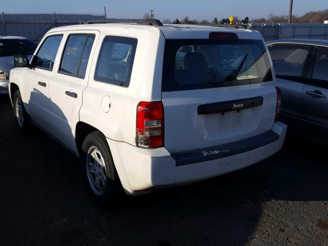 1J8FT28W88D551621 - 2008 JEEP PATRIOT SP WHITE photo 3