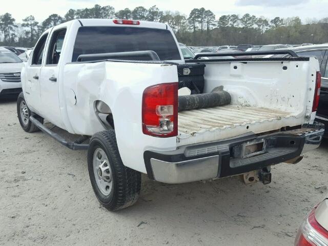 1GC1CVCG0BF216965 - 2011 CHEVROLET SILVERADO WHITE photo 3