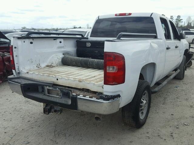 1GC1CVCG0BF216965 - 2011 CHEVROLET SILVERADO WHITE photo 4