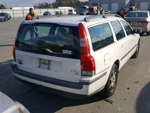 YV1SW53D012035690 - 2001 VOLVO V70 T5 TUR WHITE photo 4