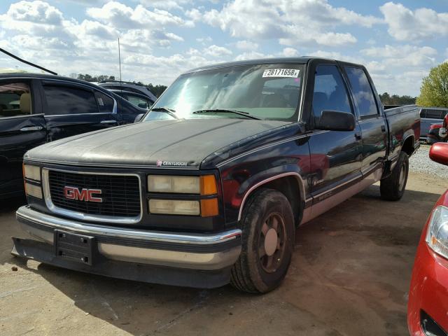 1GTEC14R8WZ516588 - 1998 GMC SIERRA C15 BLACK photo 2