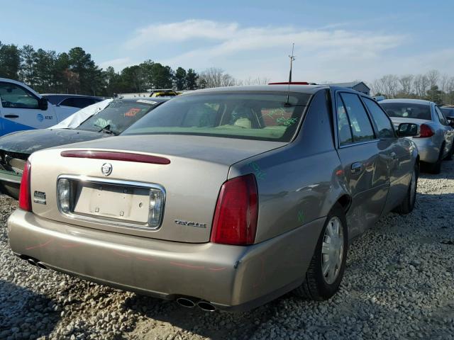 1G6KD54Y84U145119 - 2004 CADILLAC DEVILLE GOLD photo 4