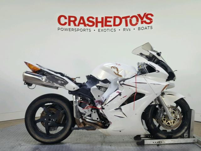 JH2RC46182M401255 - 2002 HONDA VFR800 WHITE photo 1