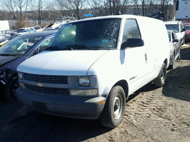 1GCDL19W9YB172856 - 2000 CHEVROLET ASTRO WHITE photo 2