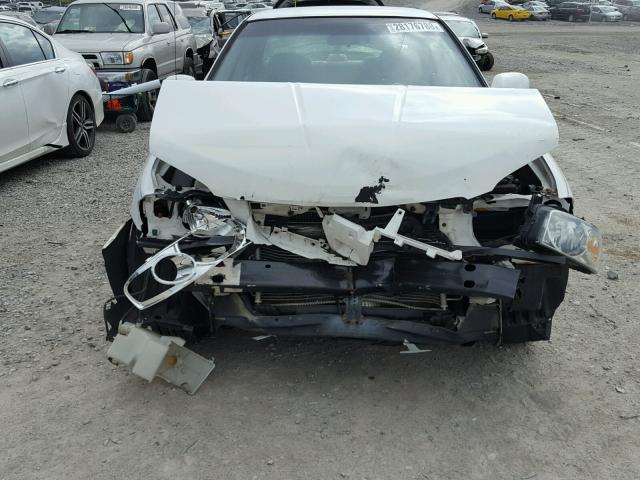 3N1CB51D95L516067 - 2005 NISSAN SENTRA 1.8 WHITE photo 7