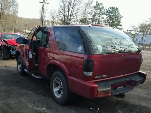 1GNCS18XX4K127127 - 2004 CHEVROLET BLAZER RED photo 3