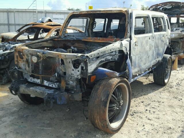 5GTDN13E878120181 - 2007 HUMMER H3 BLUE photo 2