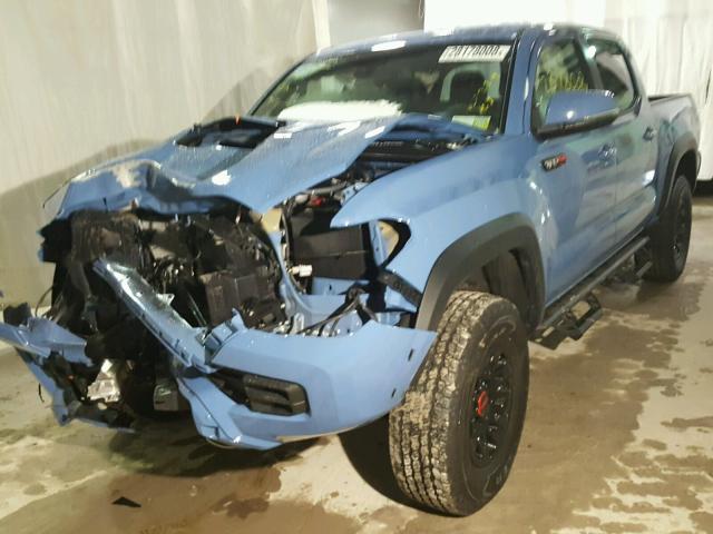 5TFCZ5AN8JX129221 - 2018 TOYOTA TACOMA DOU BLUE photo 2