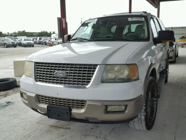 1FMRU17W33LB69293 - 2003 FORD EXPEDITION WHITE photo 2