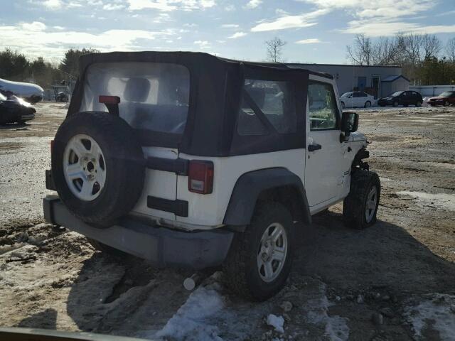 1J4AA2D10AL116180 - 2010 JEEP WRANGLER S WHITE photo 4