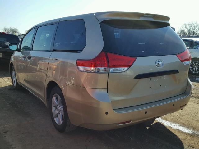 5TDZK3DC0BS023639 - 2011 TOYOTA SIENNA BAS GOLD photo 3